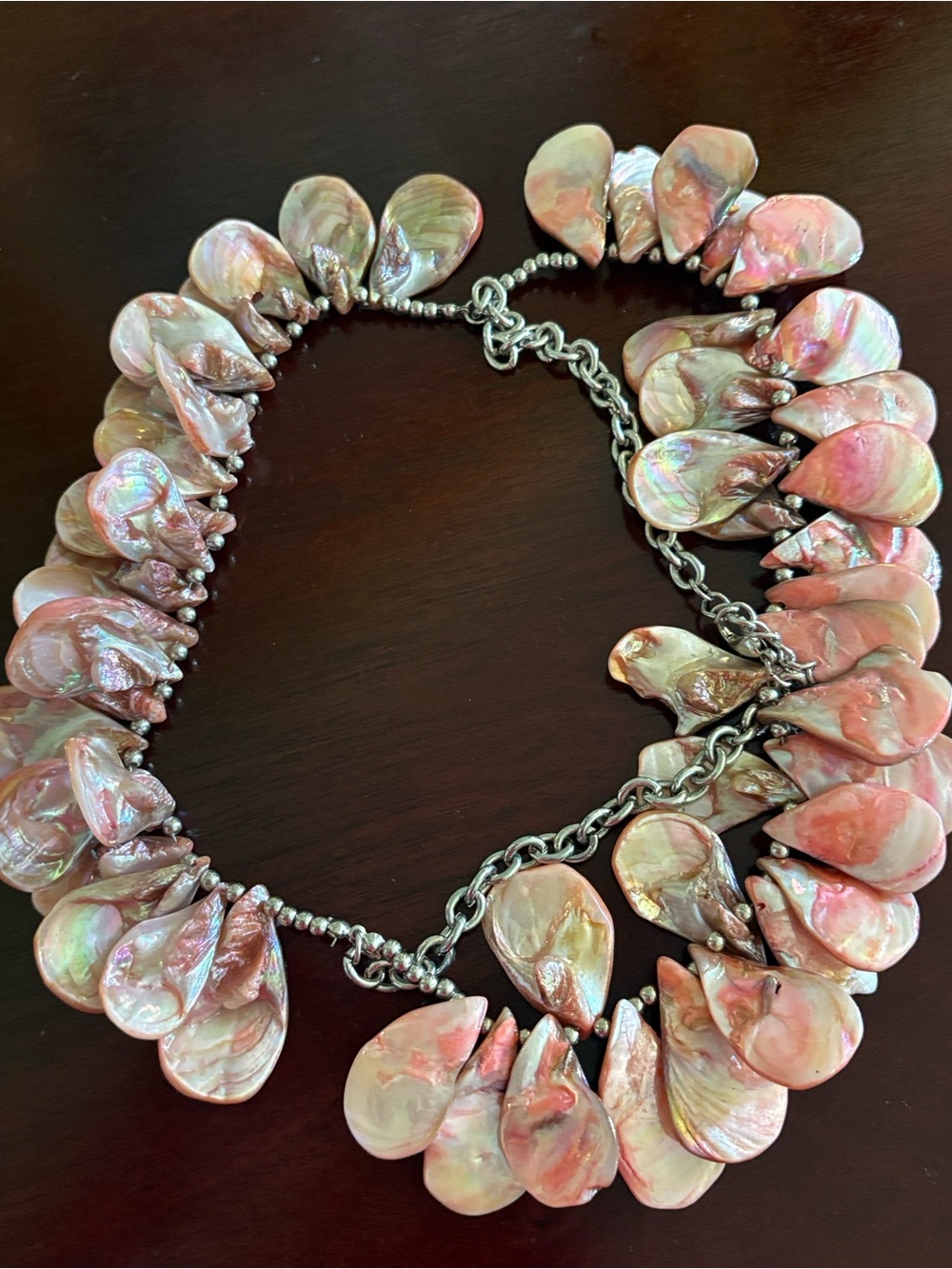 Lovely pink to peach choker
